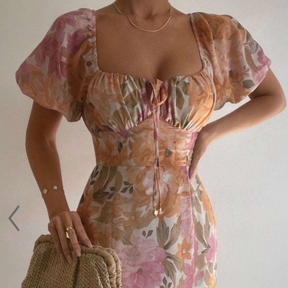 NWT Puff Sleeve Midi Dress